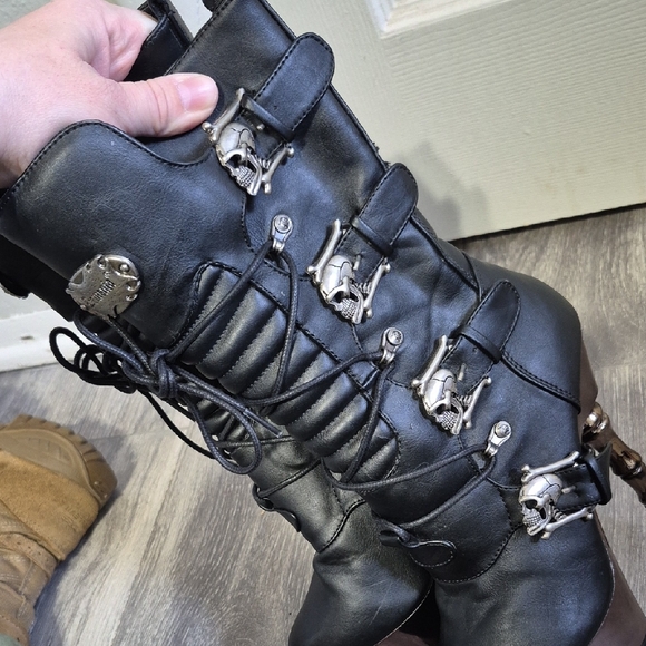 Muerto Gothic Finger Bone Heel Skull Buckle Mid Calf Boots Demonia 1026 Sz 7 - Picture 15 of 15